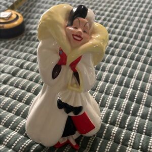 Vintage Disney Japan porcelain cruella